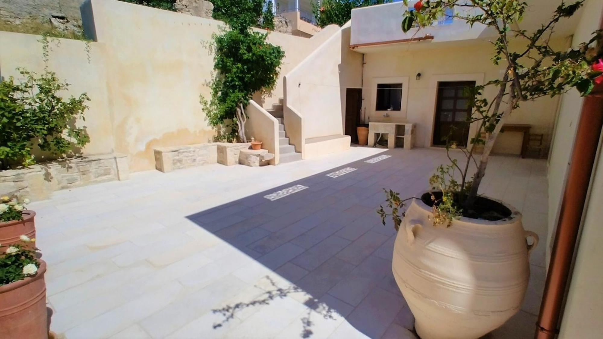 Malvazia Villa Kamilari